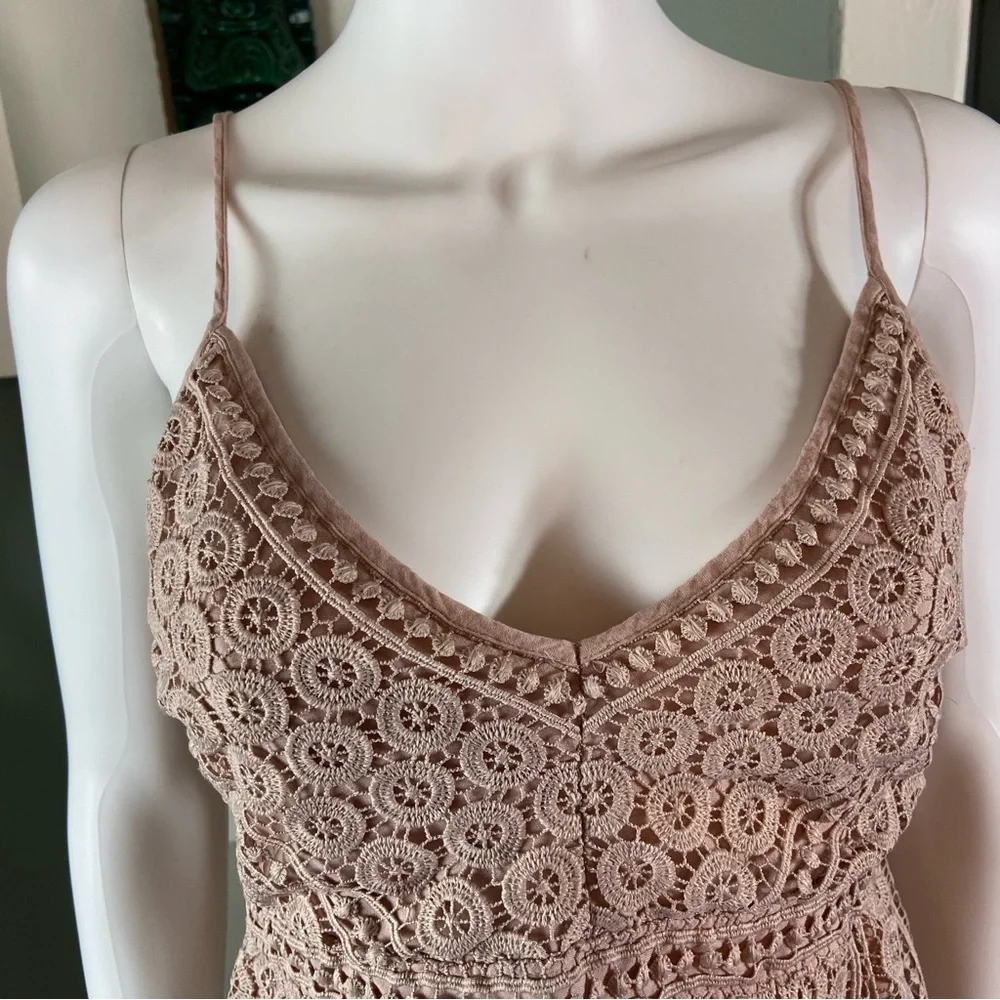 Abercrombie & Fitch Blush Lace Camisole